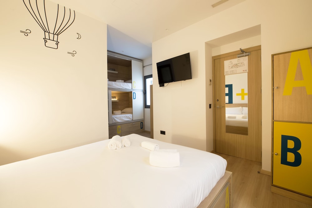 For You Hostel Sevilla 20/70