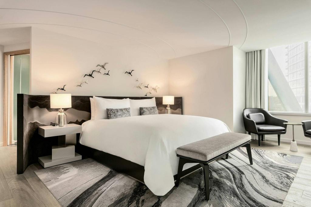 1 Bedroom, Bi Level, Loft, Villa, King Bed, Water View