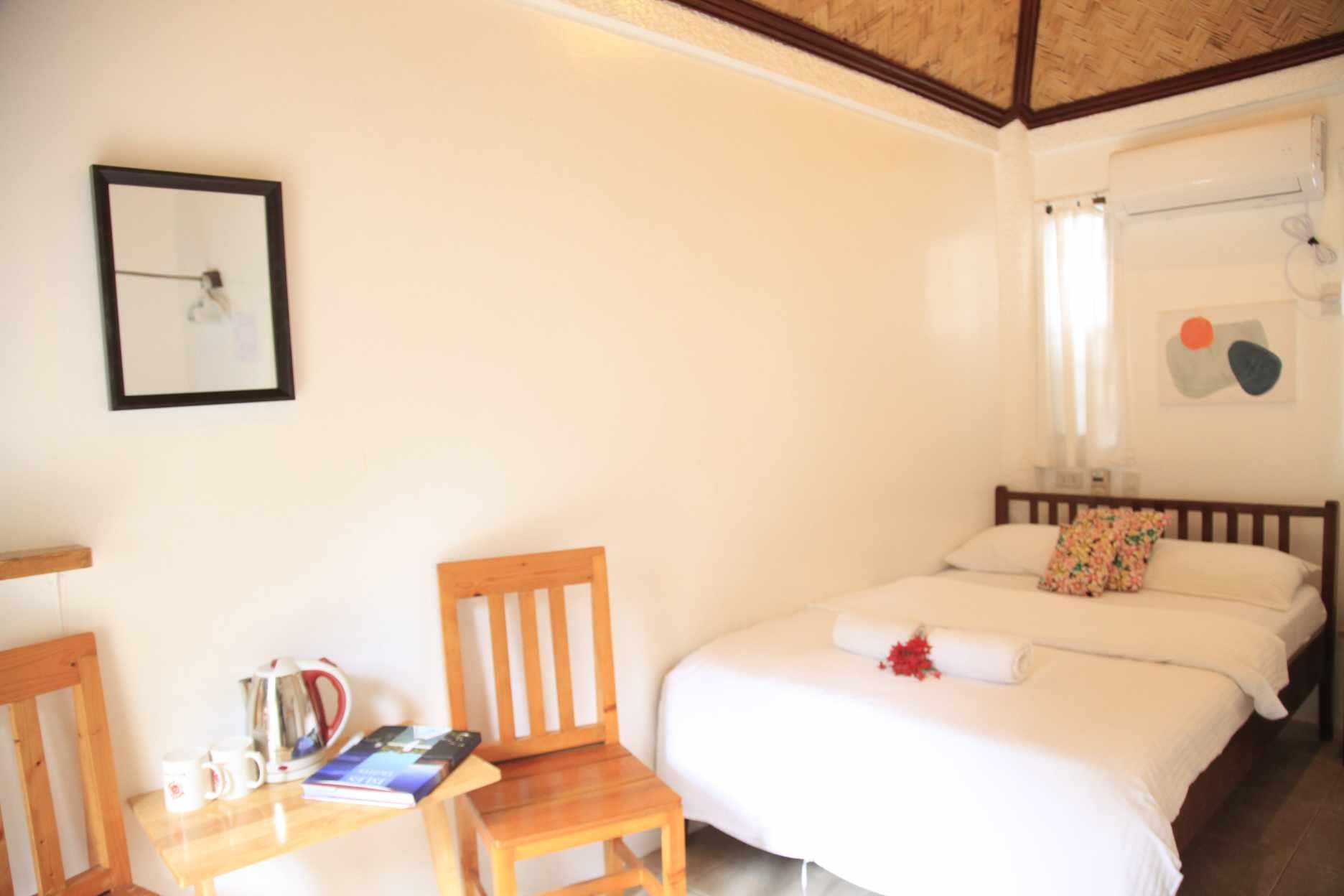 Semi Room, Standard, Semi Double Bed