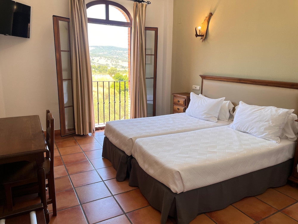 Hotel Sierra de Ubrique 8/45