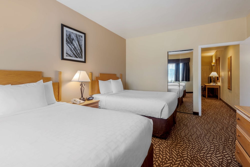 Turquoise Inn and Suites Cortez near Mesa Verde 21/42