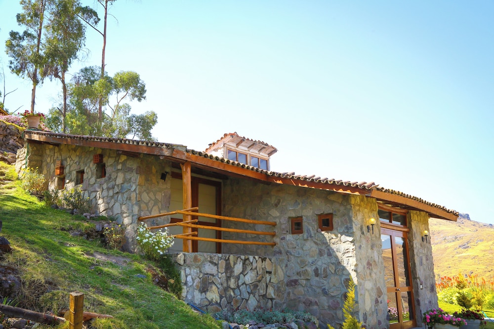 Refugio Vinak 2/49
