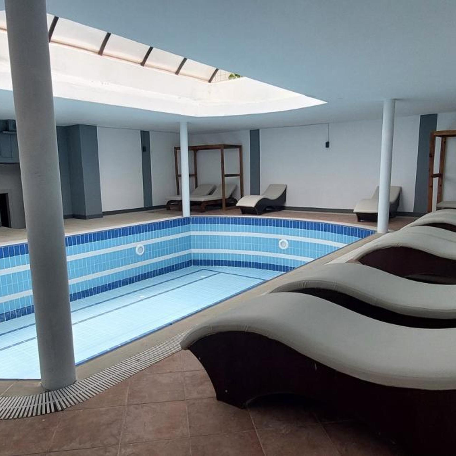 UK HOTEL KIRIS 26/50
