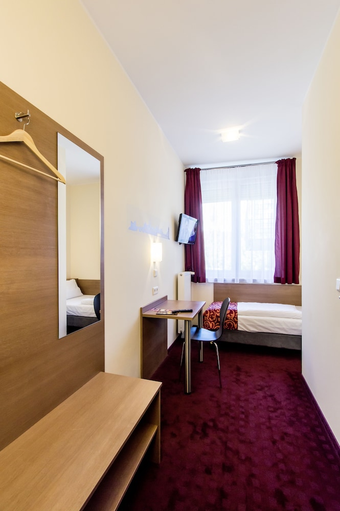 DREAM INN REGENSBURG 14/43
