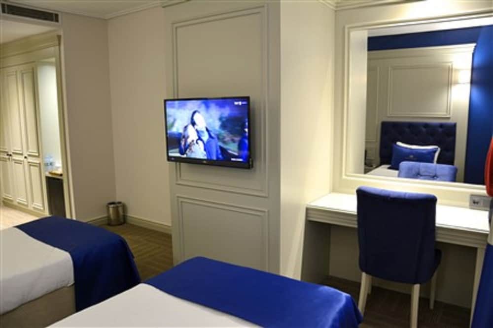 Sarissa Hotel 32/38