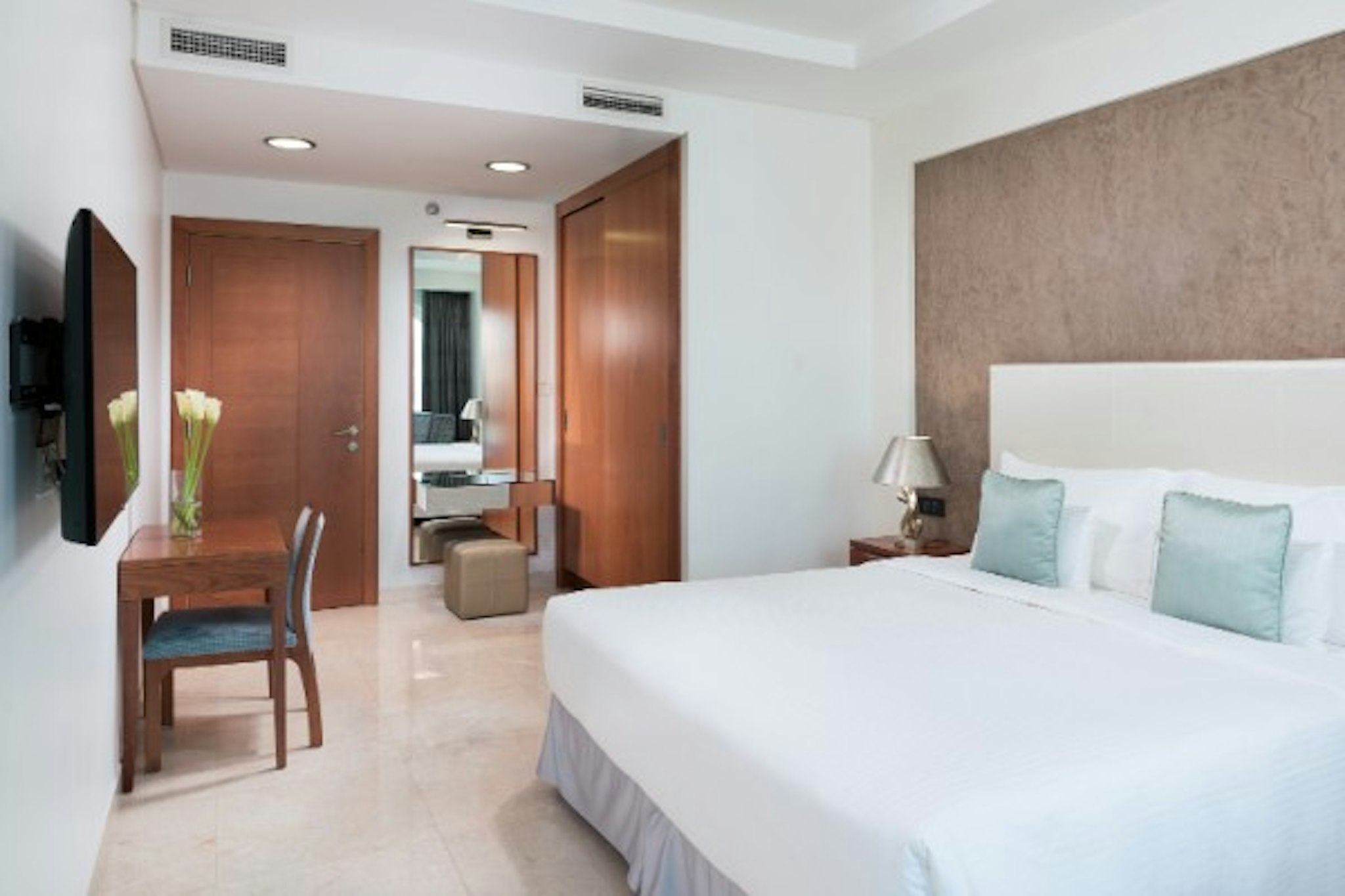 Room at Millennium Executive Apartments Muscat, MUSCAT