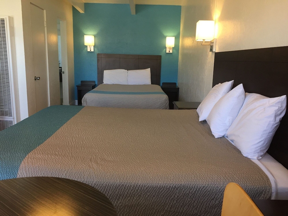 Motel6 Pismo Beach, CA - Pacific Ocean 16/52