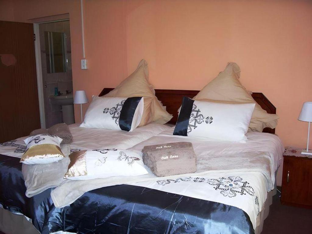 Oak Lane Bed & Breakfast 8/36