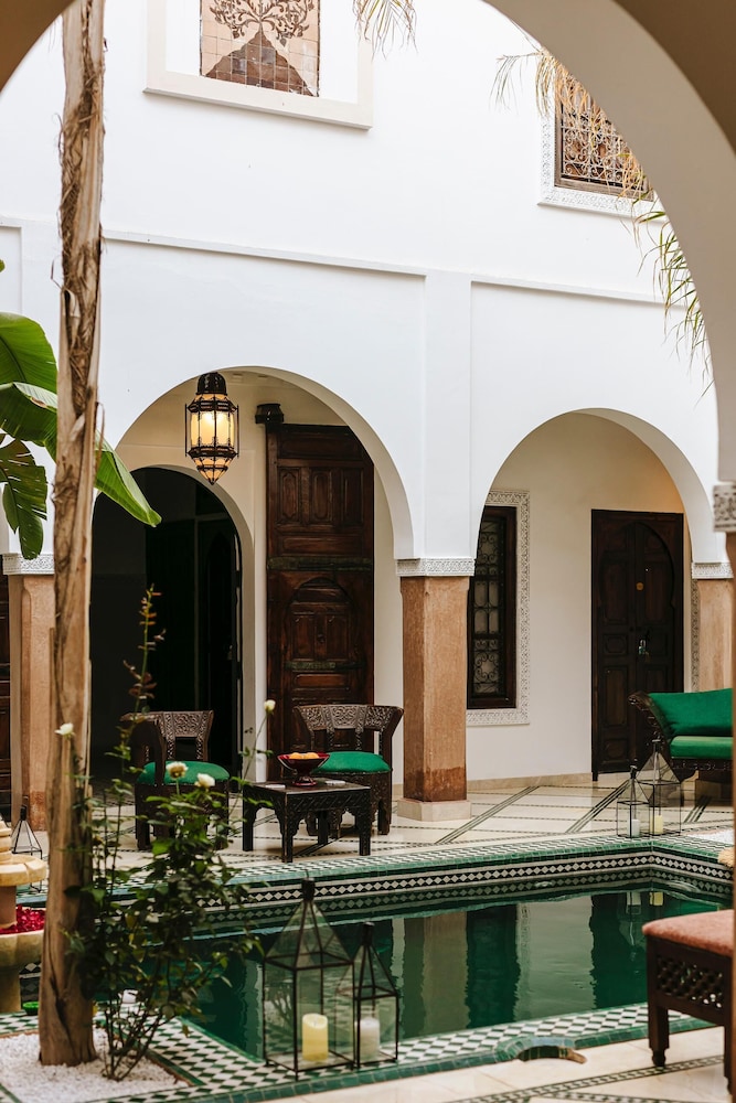 Riad El Noujoum 6/50