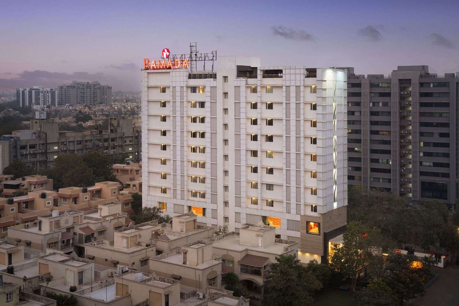Ramada by Wyndham Ahmedabad photo3