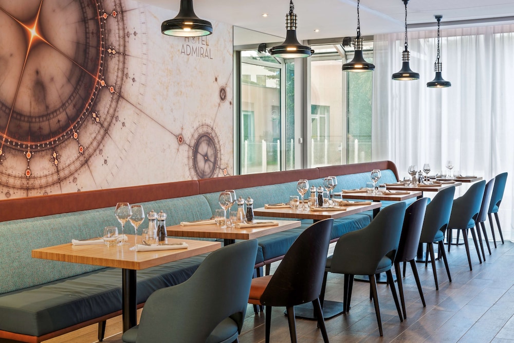restaurant-cafeteria