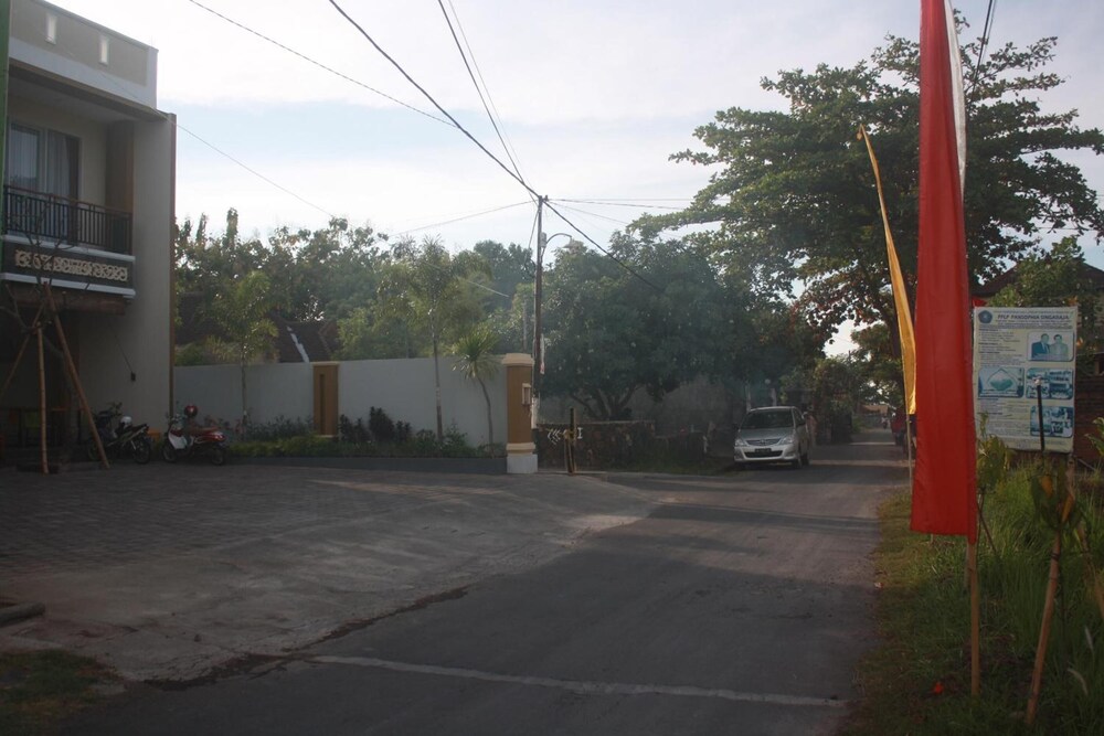 Hotel Mandari 55/65