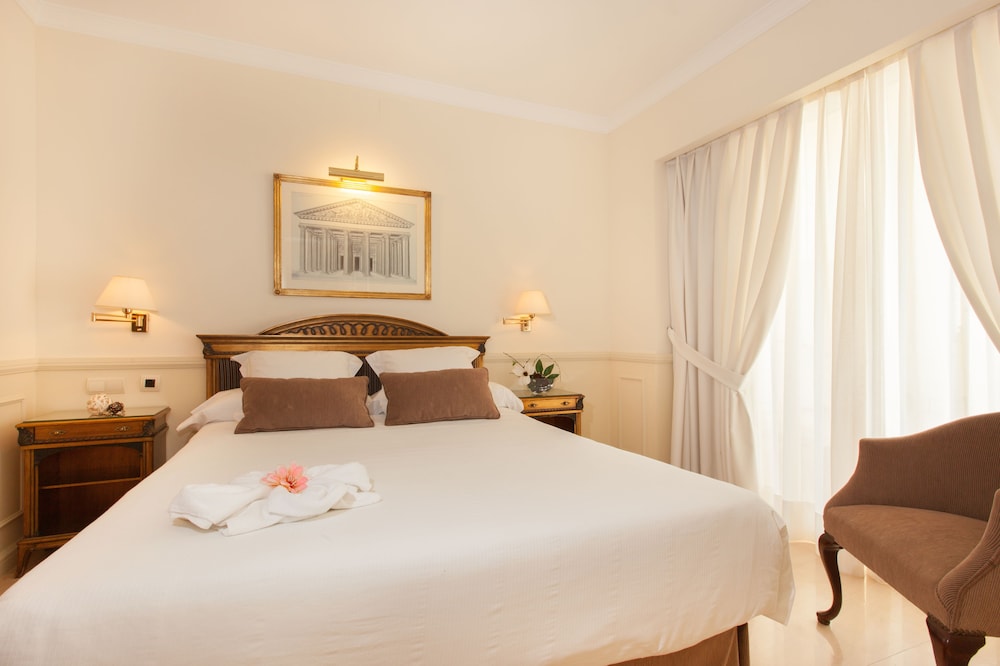 Guadalpin Suites 13/50