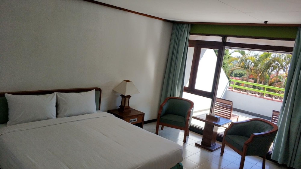 Grand Whiz Hotel Bromo 10/60