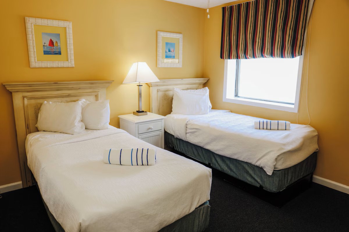 2 Bedrooms, Suite, 2 Queen Beds, Ocean Front