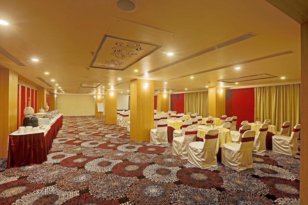 Hotel Mumbai House 29/50