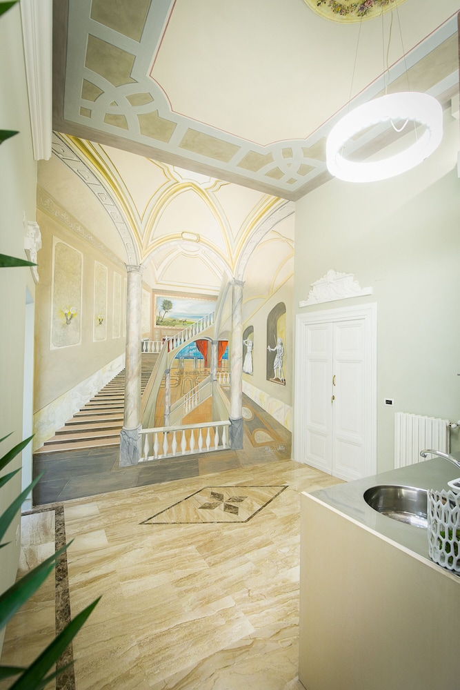 Nerva Accomodation Cavour 44/67