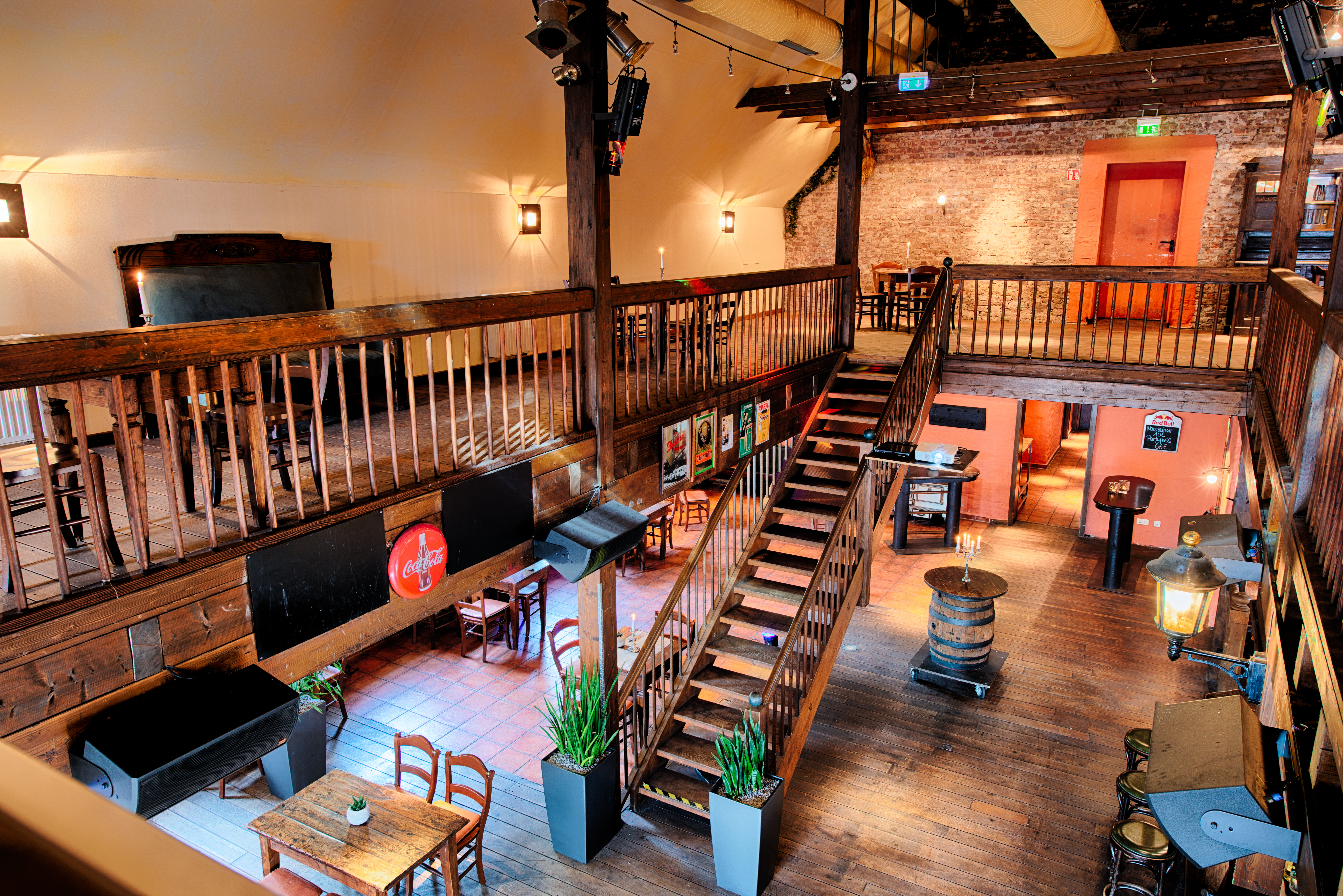WELCOME HOTEL WESEL 11/32