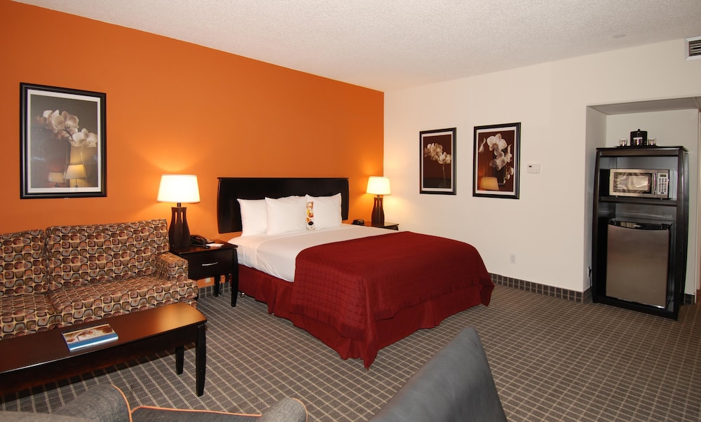 Oakland Airport Executive Hotel 16/65