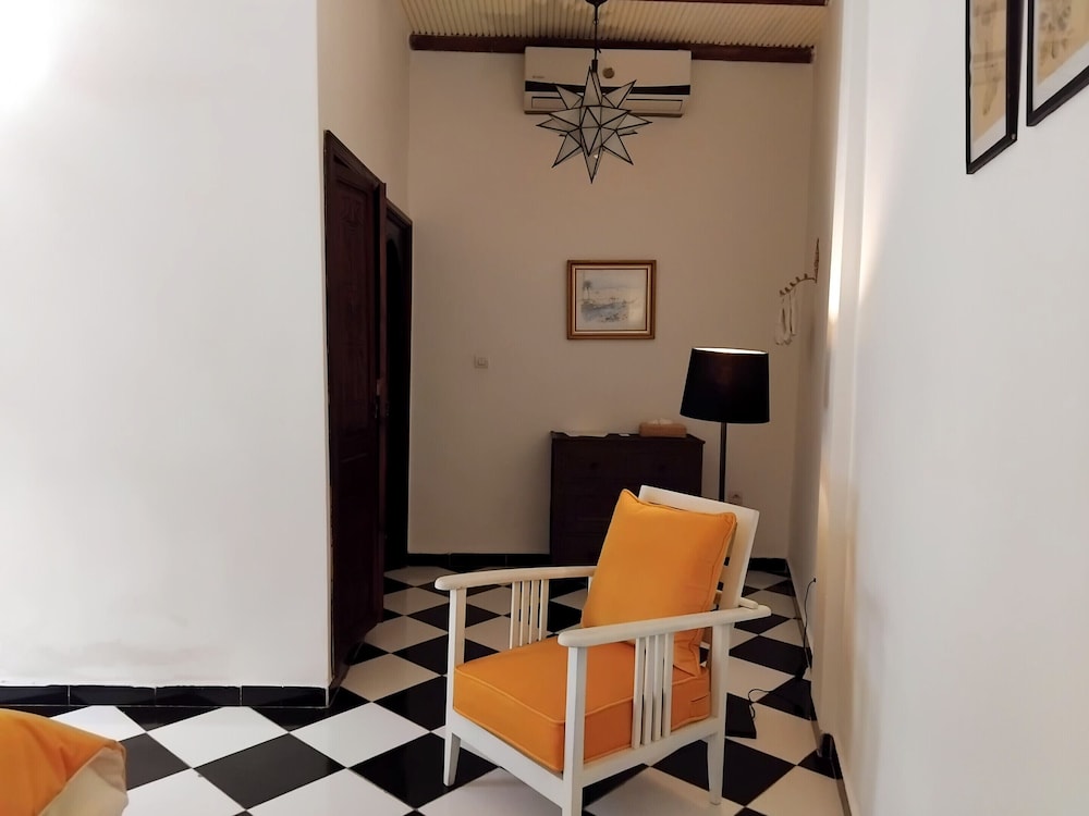 Riad Yakimour 40/48