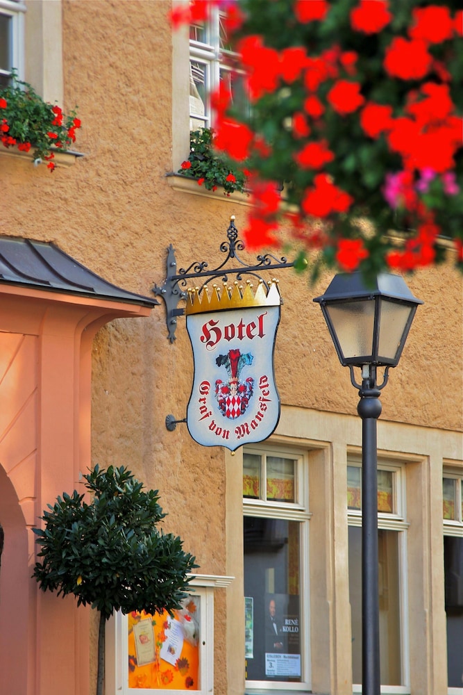 Hotel Graf von Mansfeld 48/50
