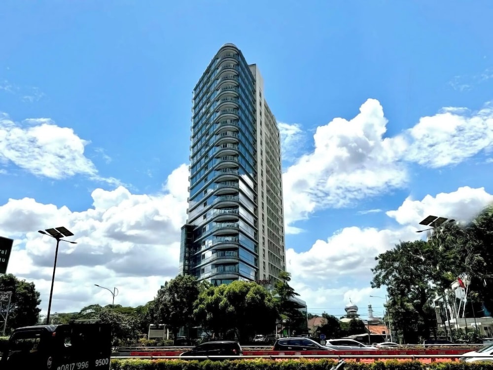 Nemuru Grand Suites 16/17