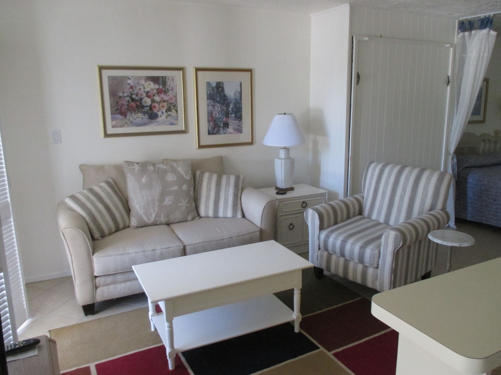 Sea Club I Beach Resort 41/66