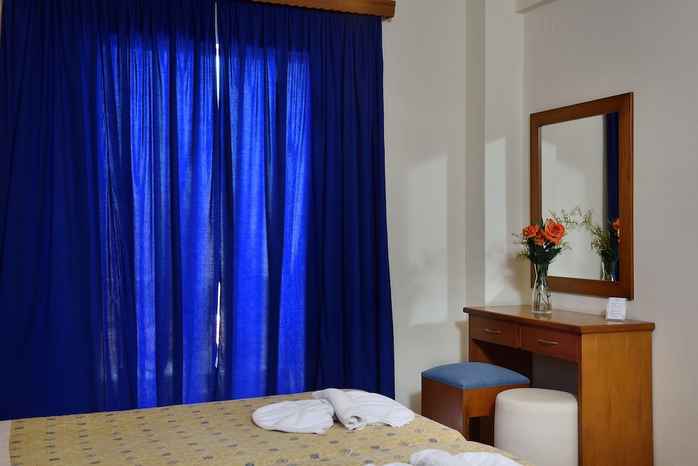 Akatos Hotel 29/50