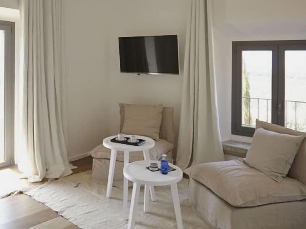 Hotel Mas Lazuli 24/50