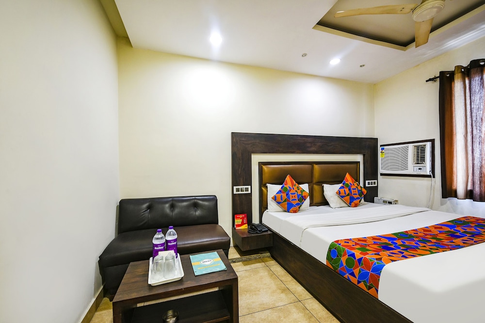 Oyo Rooms Ludhiana Railway Station Clock Tower 14/50