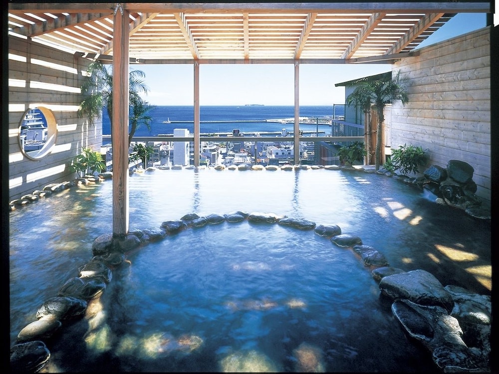 Atami New Fujiya Hotel 24/60