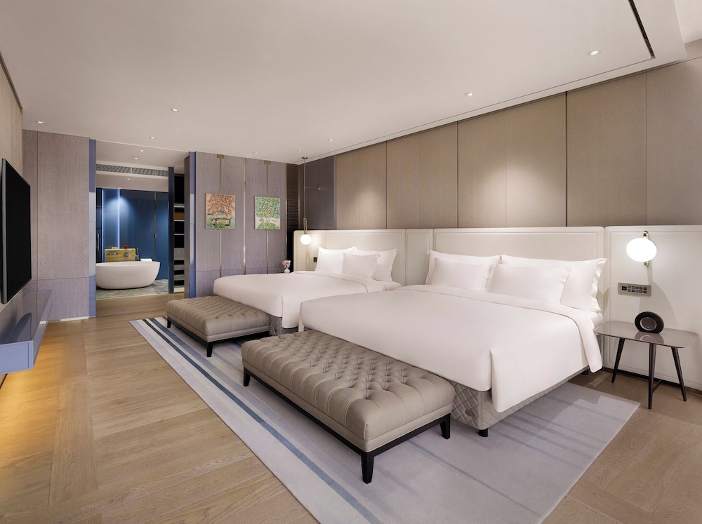 Grand Hyatt Jeju 10/50