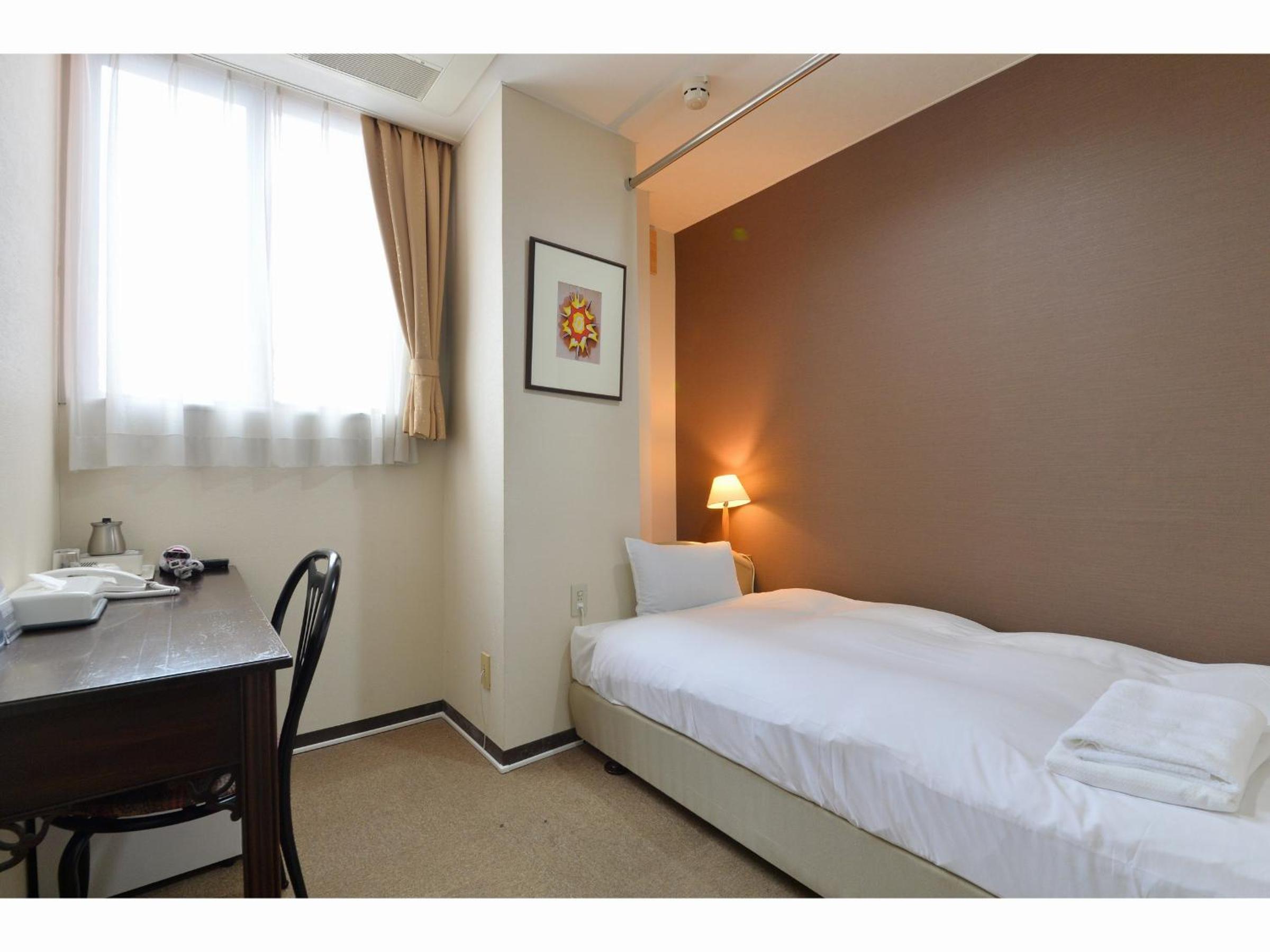 Room, Single