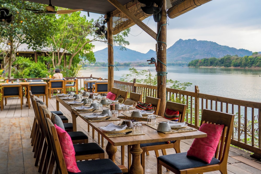 Ock Pop Tok Mekong Villa 39/50