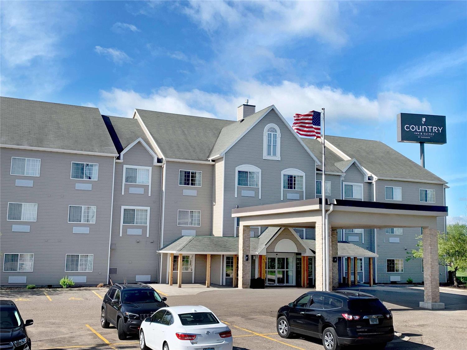 Country Inn & Suites By Radisson, Owatonna, MN 12/12