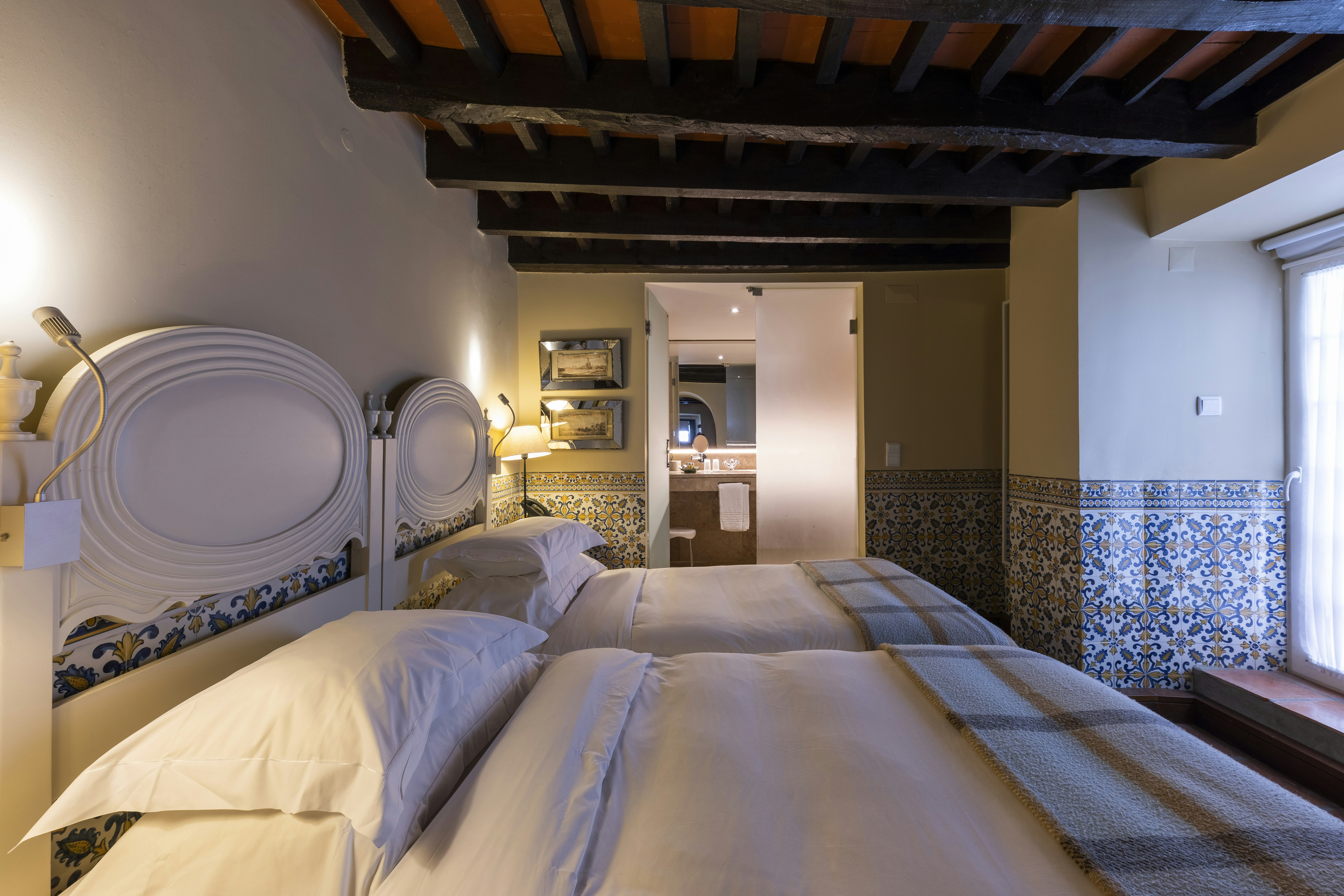 Cottage, Suite