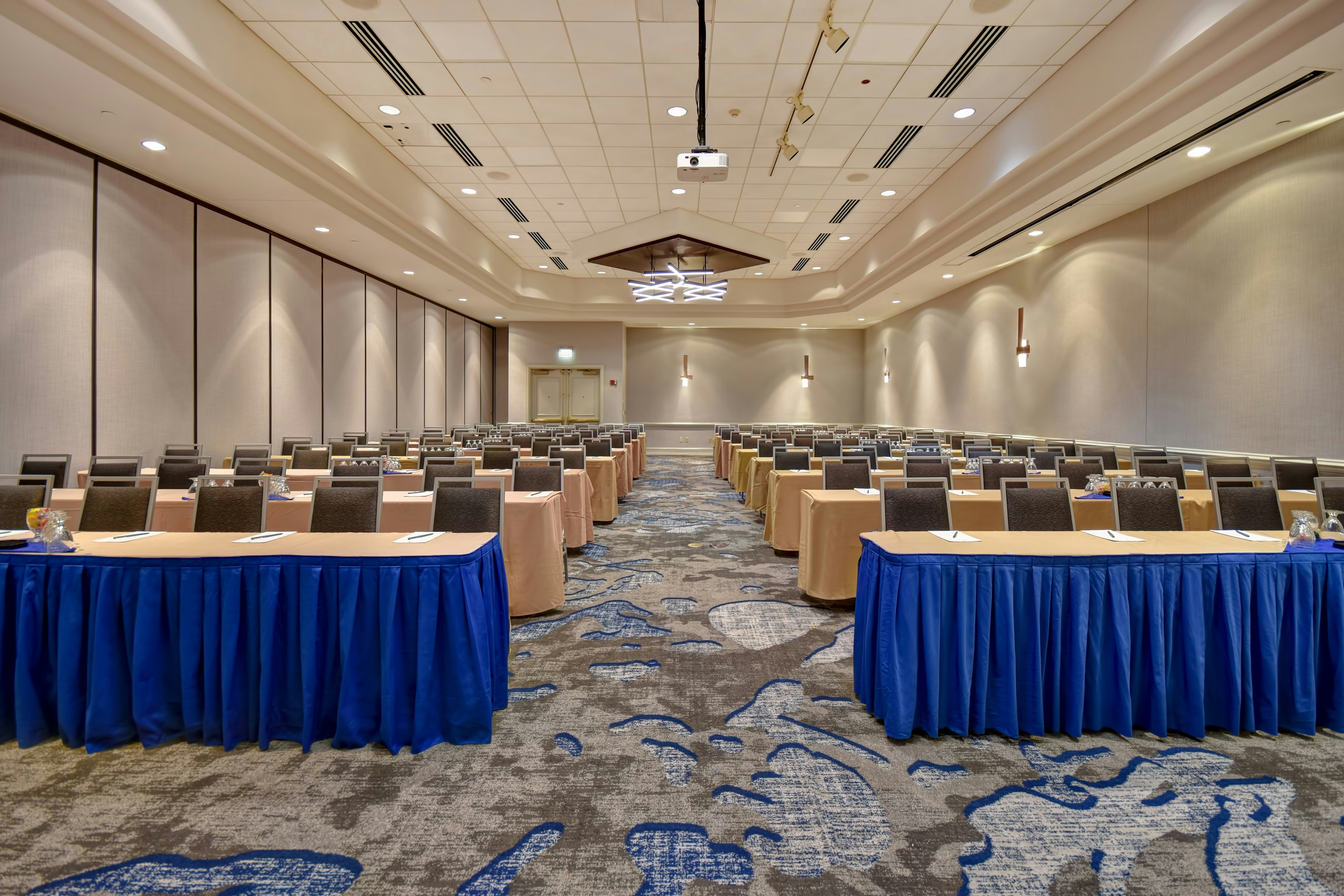Embassy Suites Charleston 51/58