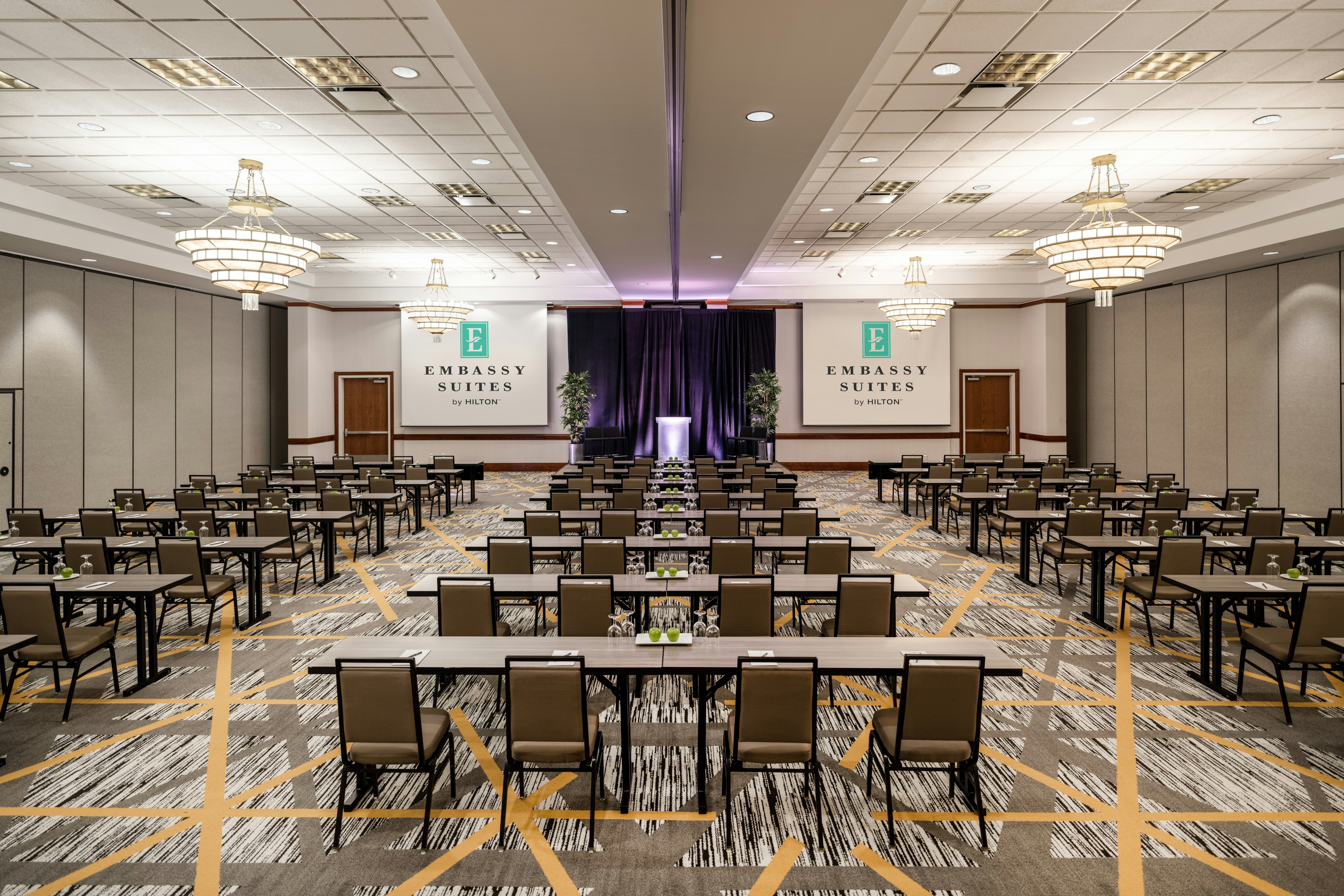 Embassy Suites by Hilton Portland Airport 52/66