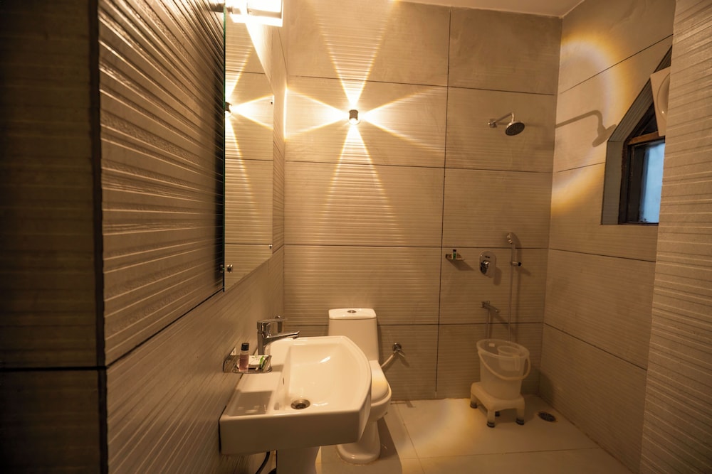 LA PERLE RIVER RESORTS 46/50
