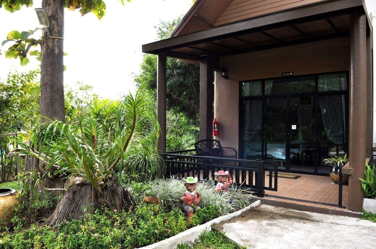 Silver Garden Resort 7/50
