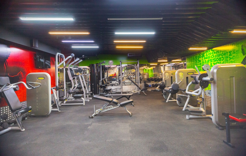 Alan Suites 22/50