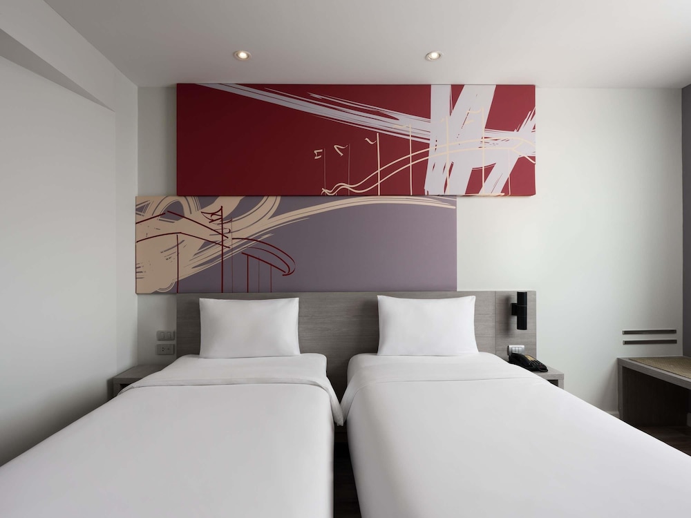 Ibis Bangkok Impact 37/75