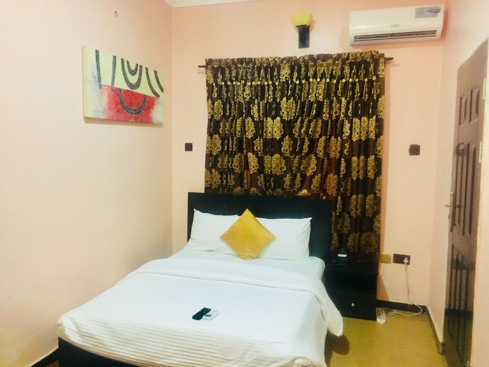 Esporta Suites Lekki 7/21