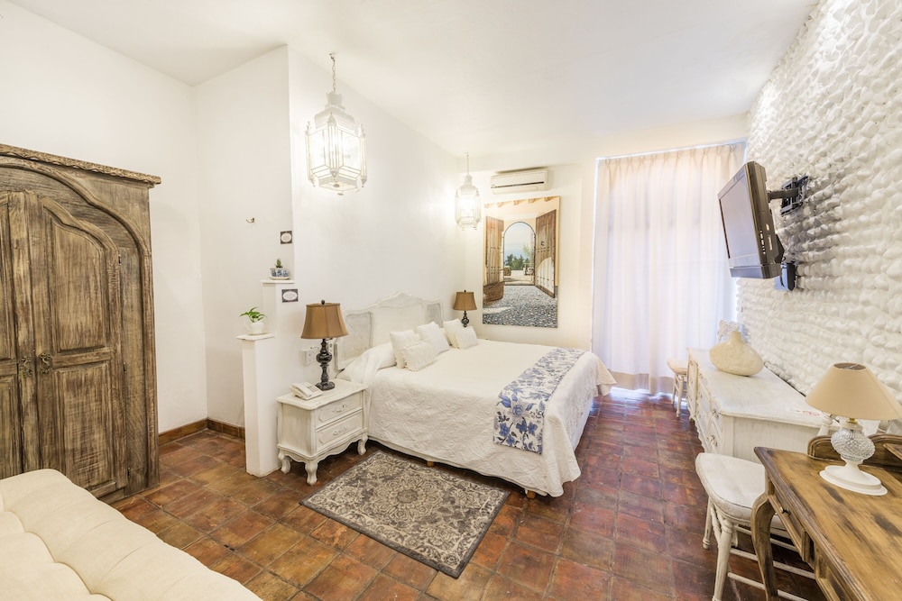 Casa Pedro Loza 14/43
