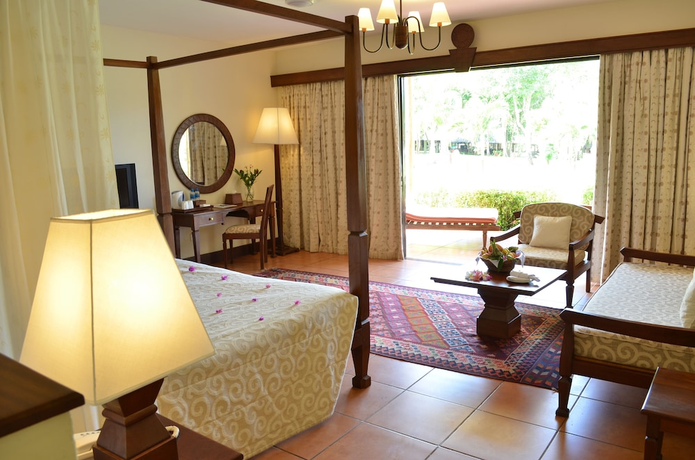 Baobab Beach Resort 40/72