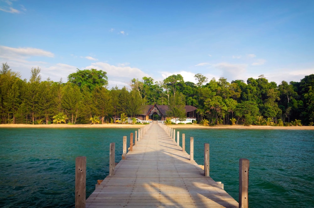 Borneo Eagle Resort 48/50