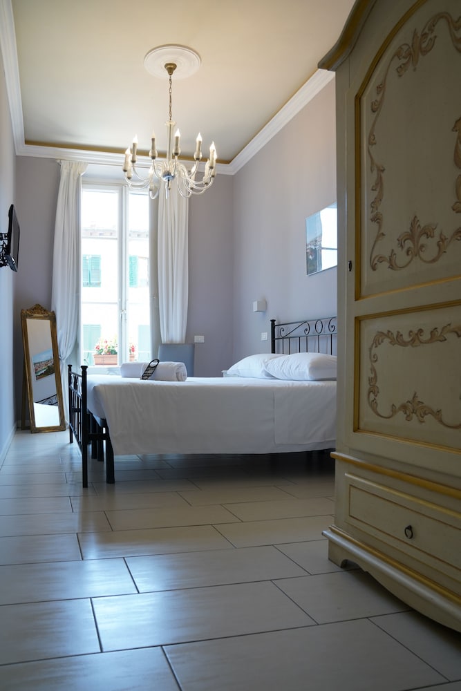 Affittacamere Alba 4/54