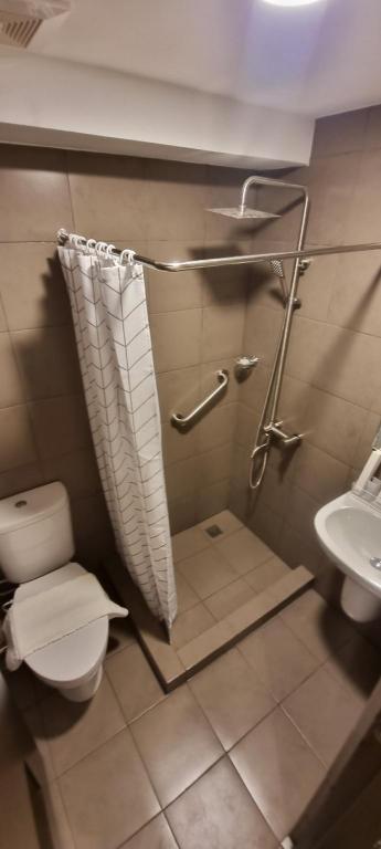 One Cristina Suites 44/49