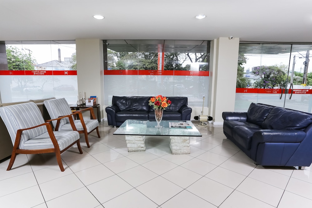 Hotel Suarez Executive 42/69