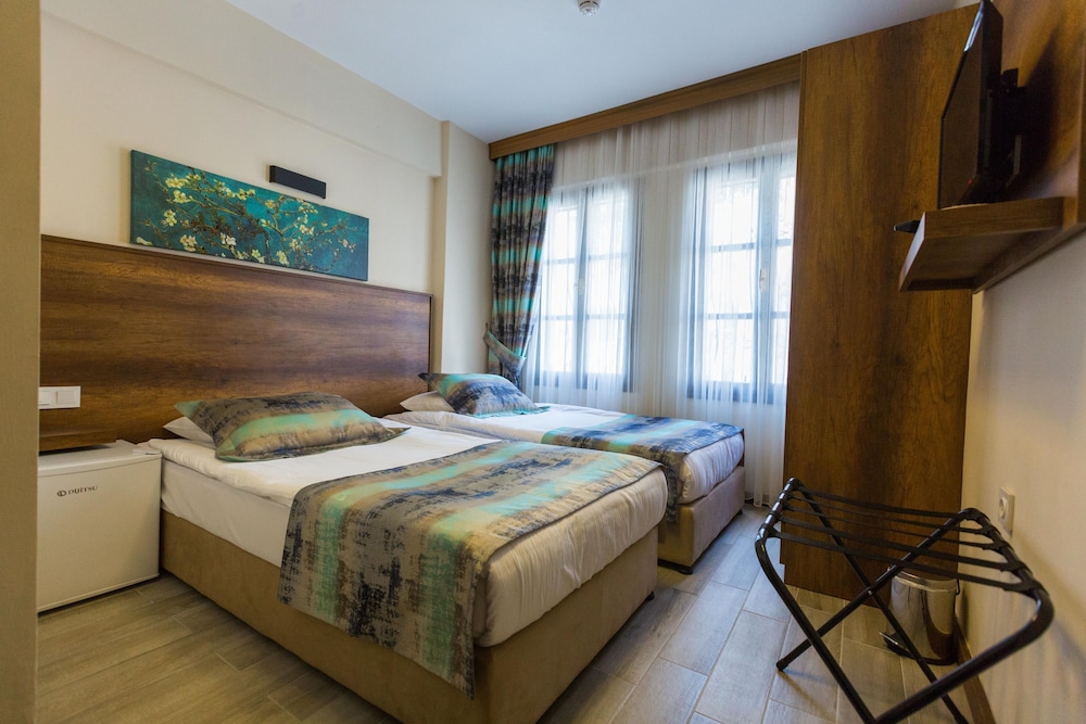 Old Town Boutique Hotel 11/50